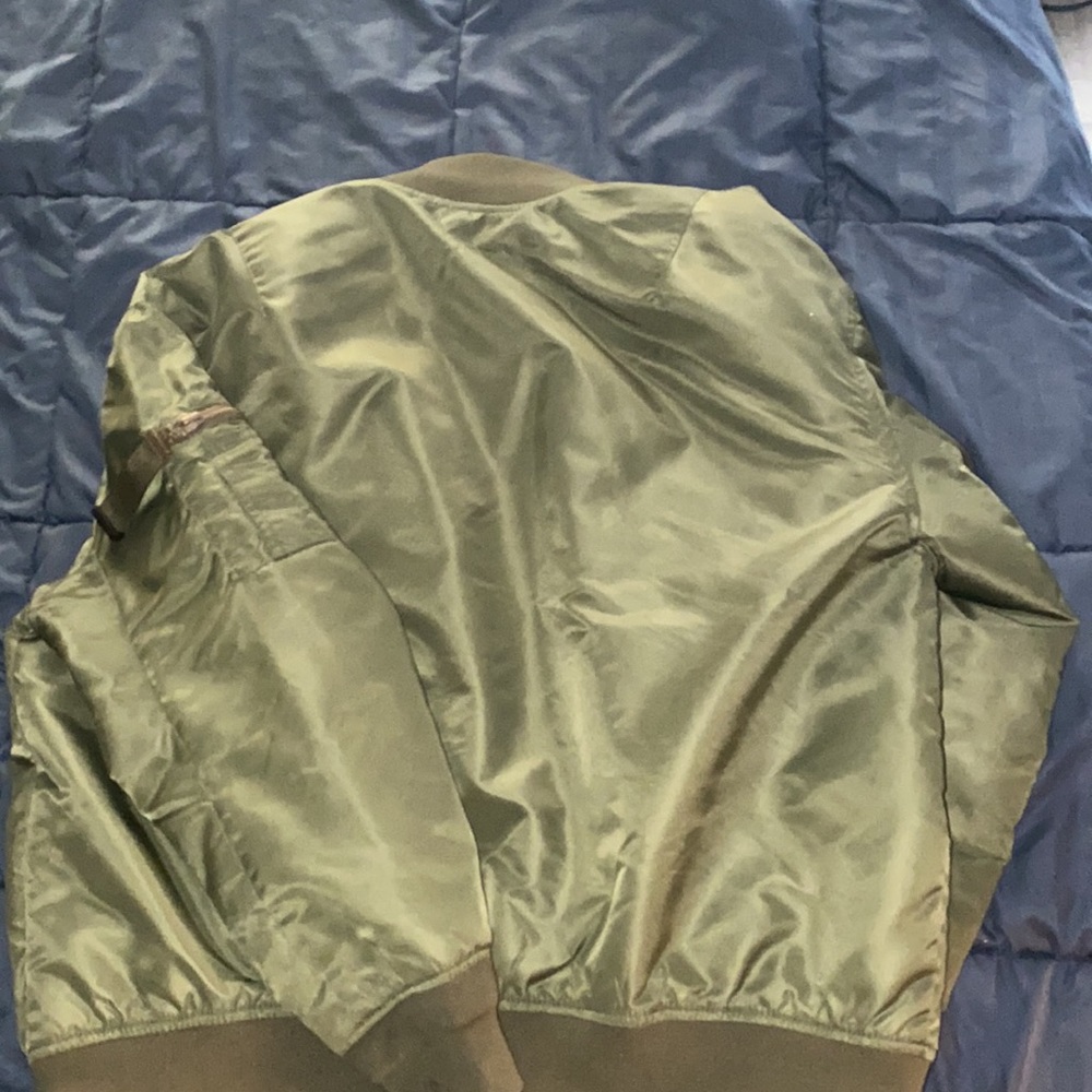 Jacket - Picture 4 of 4